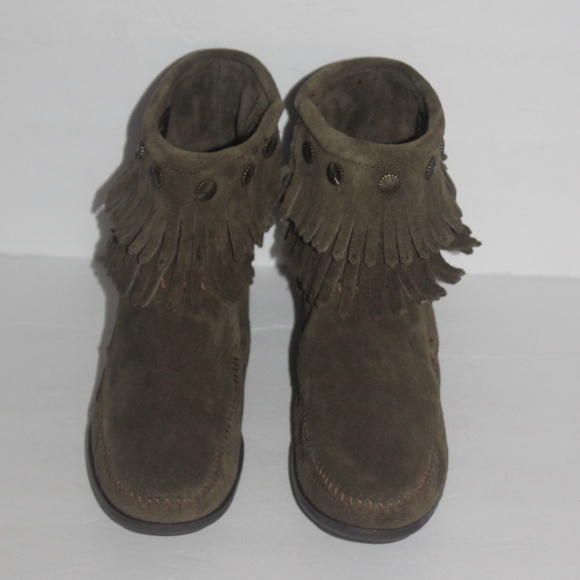 minnetonka green boots